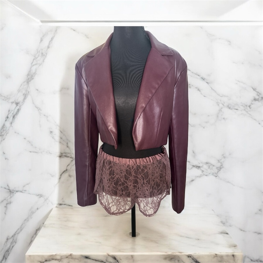 Ashley Park X Rent the runway burgundy leather cropped tuxedo jacket Small